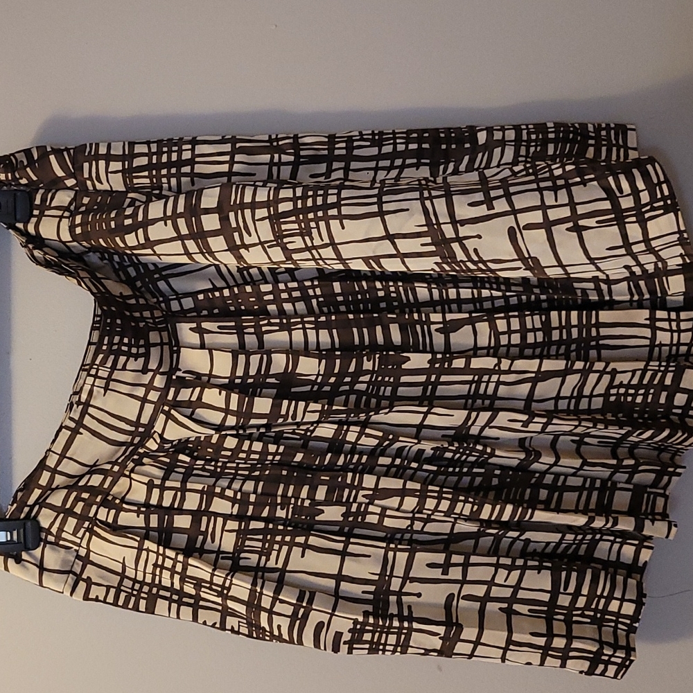 Limited brand Large Tan/Brown Pleated Skirt